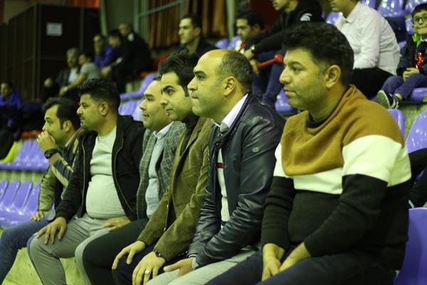 فوتسال نیمه نهایی اوپکس 9