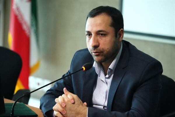 وصول بیش از ۷.۵ میلیارد دلار از محل فروش نفت و پتروشیمی در ۲ ماه ۱۴۰۱