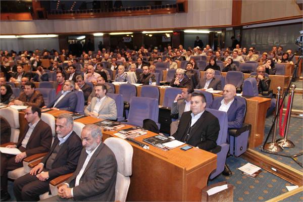 نهمین همایش سالانه اتحادیه 18