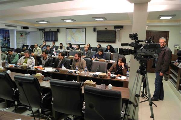 نشست خبری همایش 4