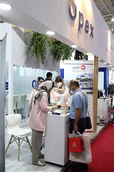 بیست و سومین نمایشگاه نفت گاز و پتروشیمی ایران 51