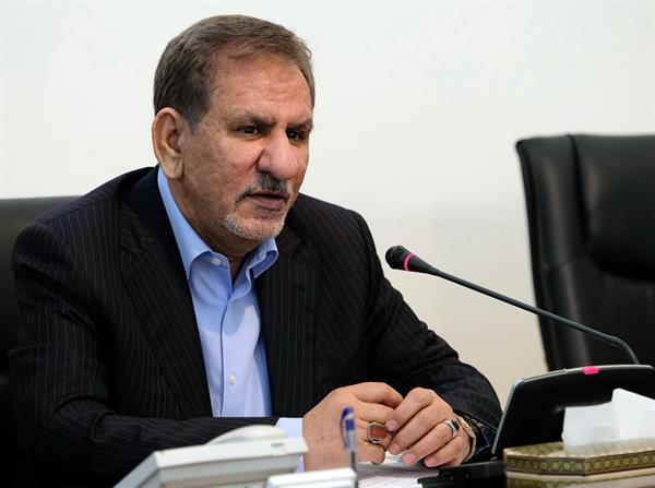 پیشرفت‌ها و اقدام‌های دولت در زمینه‌های مختلف نظیر نفت و گاز مناسب بوده است