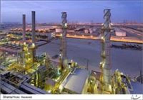 بلوک ٢٠ درصدی پتروشیمی ابن سینا در فرابورس عرضه می‌شود