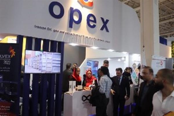 گزارش تصویری از دومین روز بیست و هفتمین نمایشگاه بین المللی نفت و گاز پالایش 65