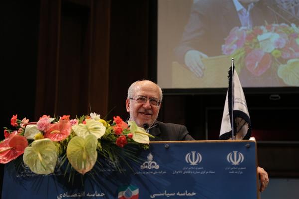 جناب آقای نعمت زاده در هشتمین همایش سراسری اتحادیه