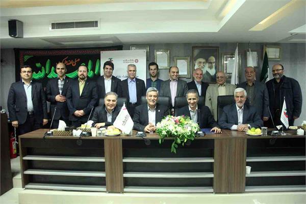 امضای تفاهم نامه بانک گردشگری و اتحادیه 6