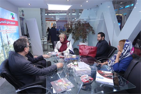 روز اول نمایشگاه نفت و گاز 97 1