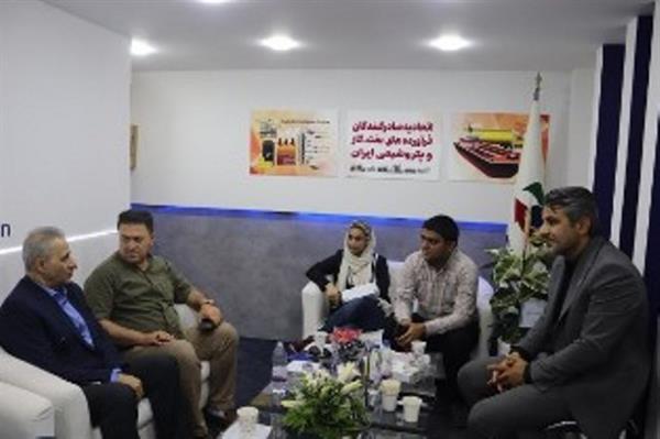 گزارش تصویری از اولین روز بیست و هفتمین نمایشگاه بین المللی نفت و گاز پالایش  33