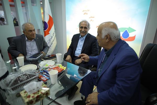 اولین روز نمایشگاه 98 2