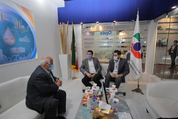 بیست و پنجمین نمایشگاه نفت و گاز 60