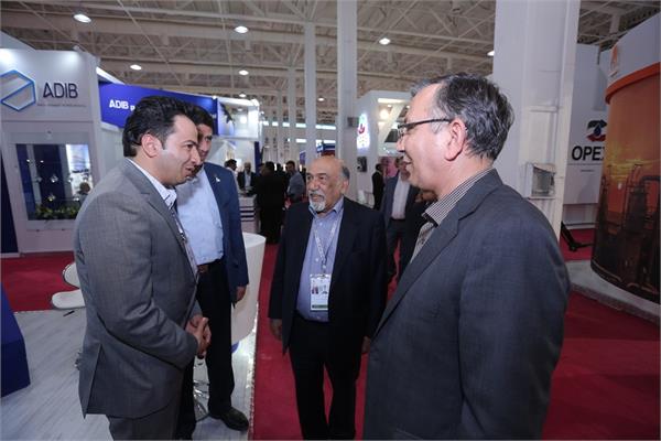 روز اول نمایشگاه نفت و گاز 97 48