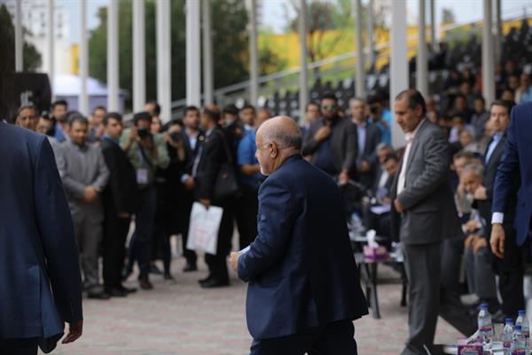 اولین روز نمایشگاه 98 23