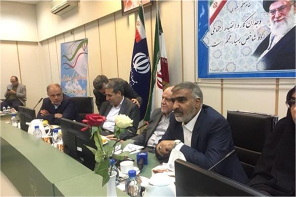 سهم ۱۴,۵ درصدی از پالایشگاه‌های داخلی حق مسلم شرکت ملی نفت است
