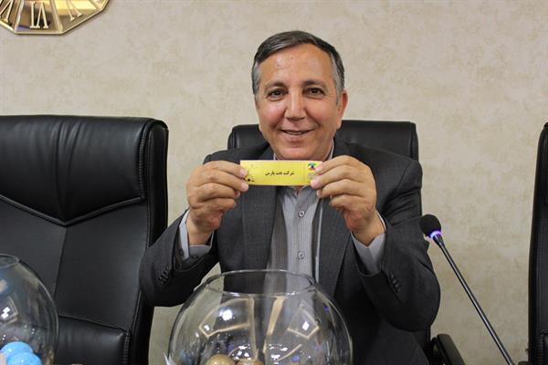 قرعه کشی سومین دوره مسابقات فوتسال اتحادیه صادرکنندگان فرآورده های نفت،گاز و پتروشیمی ایران 8