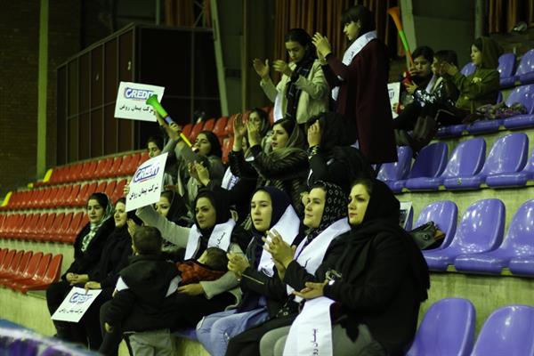 فوتسال نیمه نهایی اوپکس 22