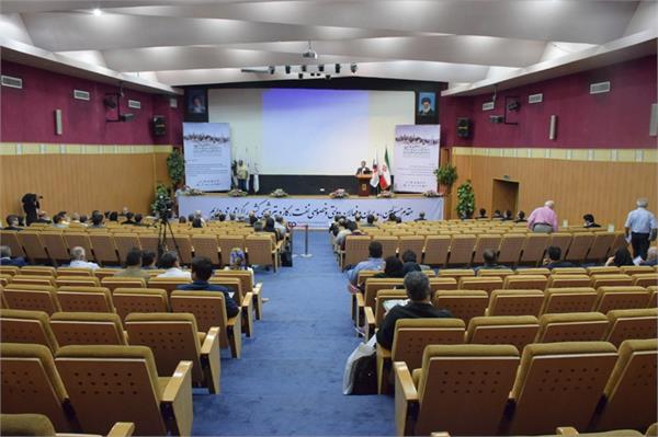 گزارش تصویری همایش راهکارهای افزایش سهم بخش خصوصی در بازارهای بین المللی انرژی//5