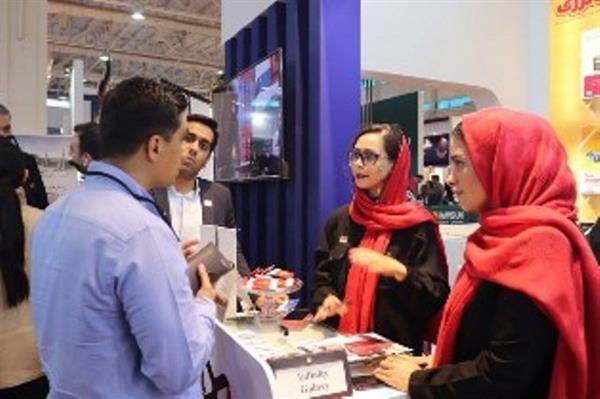 گزارش تصویری از اولین روز بیست و هفتمین نمایشگاه بین المللی نفت و گاز پالایش  43