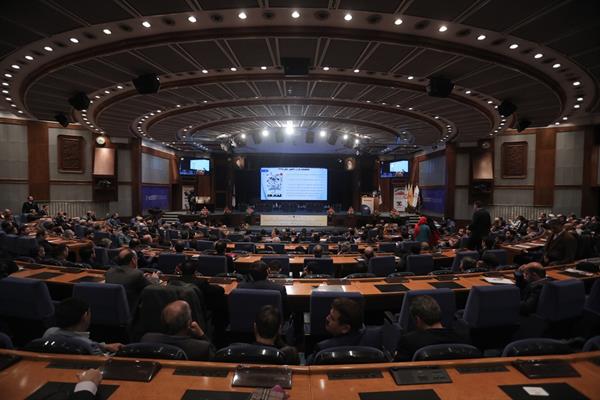 سیزدهمین همایش سالانه اتحادیه 53