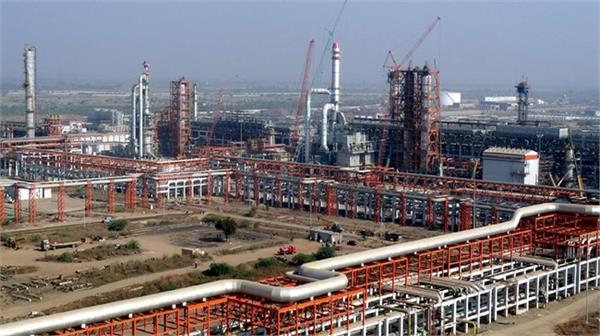 Asian imports of Iranian oil rise 58%