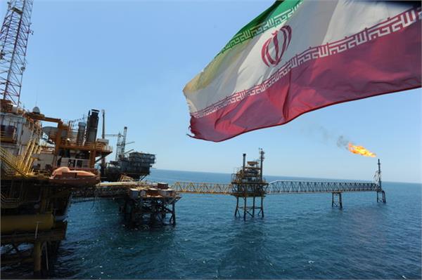 Iran to ink oil contracts worth $10bn