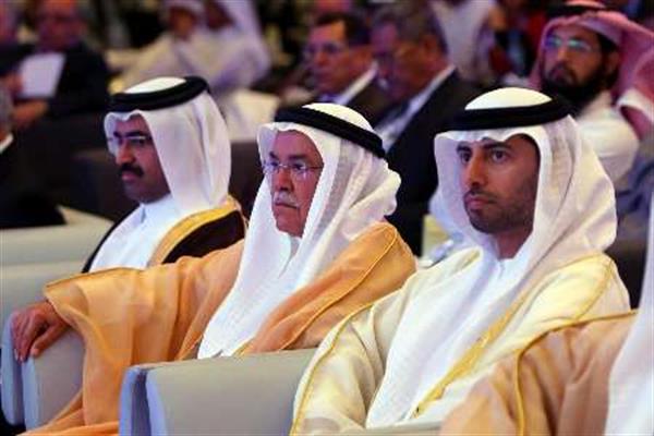 جنگ قیمت نفت عربستان سعودی در حال به ثمر نشستن است