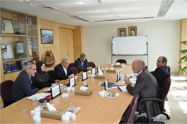 اسپانیا آماده سرمایه گذاری در صنعت پتروشمی ایران است
