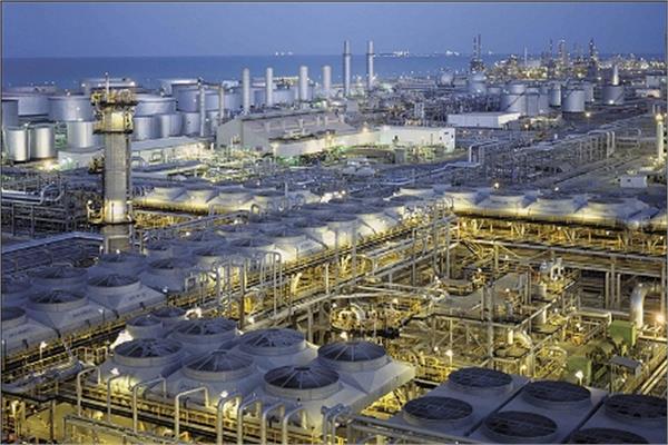 Official: Petrochem giants eyeing Iran's market