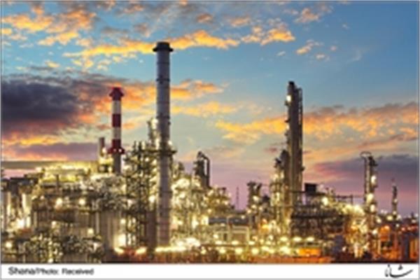 تخفیف ١٠ درصدی در قیمت خوراک با هدف توسعه پالایشگاههای نفت