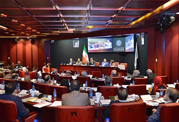 برگزاری دومین نشست هیات نمایندگان با حضور حداکثری اعضا آیین‌نامه چگونگی تشکیل کمیسیون‌های اتاق تهران تصویب شد رأی اکثریت اعضا به شیوه‌نامه اداره جلسات هیات نمایندگان