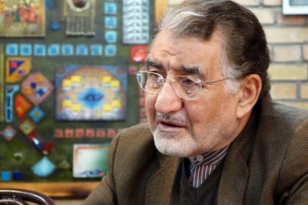 حمایت از رایزنان بازرگانی فقط در حد شعار و حرف است