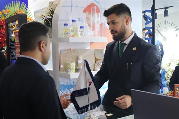 گزارش تصویری از چهارمین روز بیست و هفتمین نمایشگاه بین المللی نفت و گاز پالایش 10