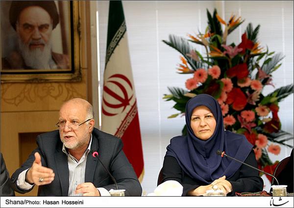 Iran’s petchem output to rise about 30% in 2 years: Zanganeh
