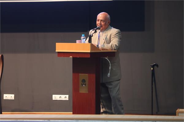 روز چهارم بیست و یکمین  نمایشگاه نفت،گاز و پتروشیمی 5