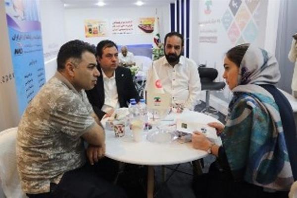 گزارش تصویری از اولین روز بیست و هفتمین نمایشگاه بین المللی نفت و گاز پالایش  5