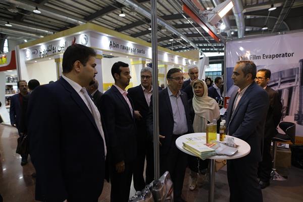 دومین روز نمایشگاه 98 2