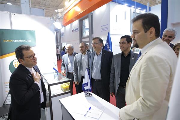 چهارمین روز نمایشگاه 98 11