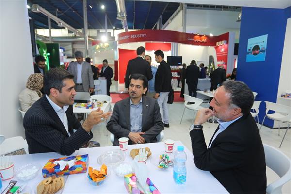 روز سوم بیست و یکمین  نمایشگاه نفت،گاز و پتروشیمی 6