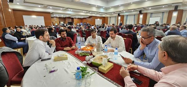 گزارش تصویری از فطاری 1402 هتل اوین 21