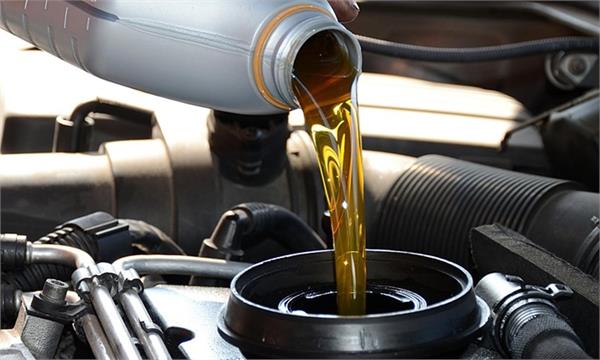 متقلبان در حوزه فرآورده‌های نفتی کم نیستند!/ رها کردن روغن سوخته 100 سال تبعات منفی خواهد داشت