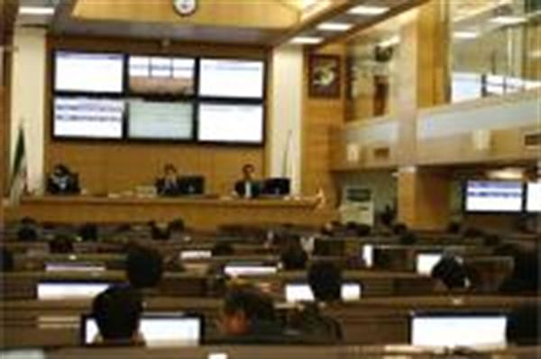 دوگانگی در بازار محصولات پتروشیمی: بهبود پلیمرها و عقب گرد شیمیایی ها