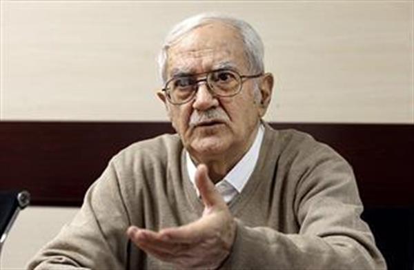 آمریکا در حال تهی کردن منابع نفت و گاز کشورها