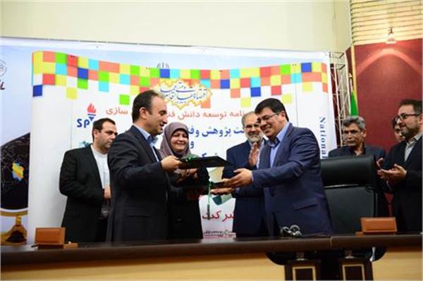 تجاری سازی 10 کاتالیست پتروشیمی با همکاری پژوهش و فناوری پتروشیمی و اسپک