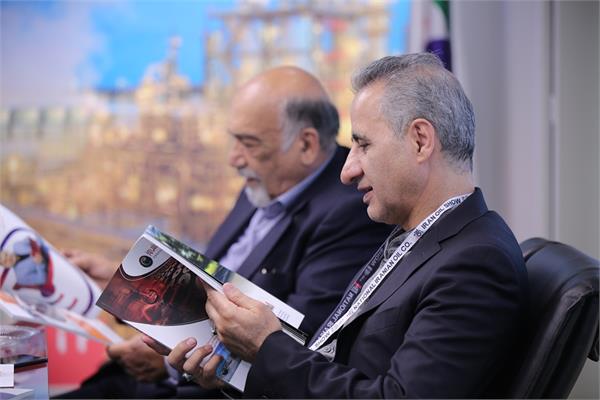 روز اول نمایشگاه نفت و گاز 97 3