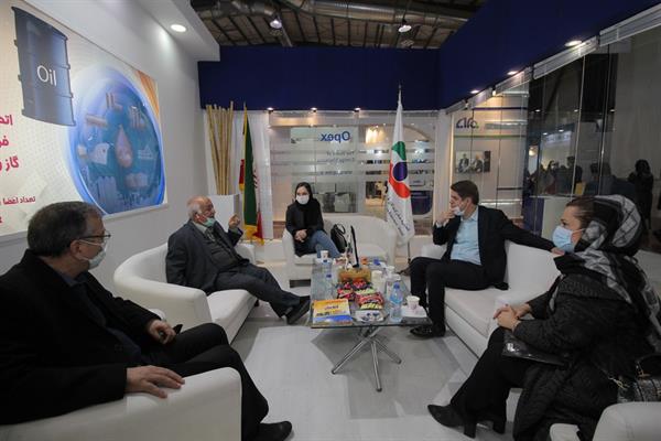 بیست و پنجمین نمایشگاه نفت و گاز 38