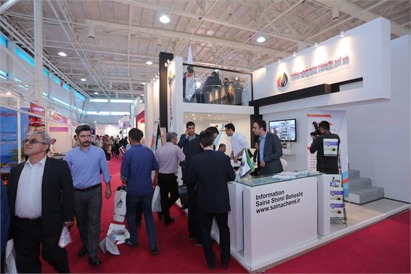 روز دوم نمایشگاه نفت و گاز 97 23