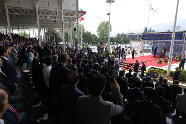 اولین روز نمایشگاه 98 20