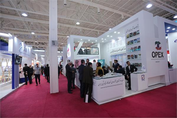 روز اول نمایشگاه نفت و گاز 97 9