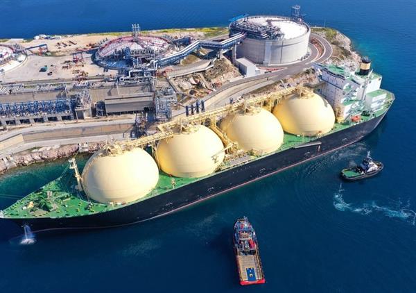 EU puts Russia oil price cap in thefast lane