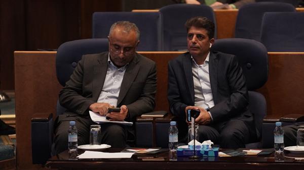 شانزدهمین کنفرانس سالانه اتحادیه  56