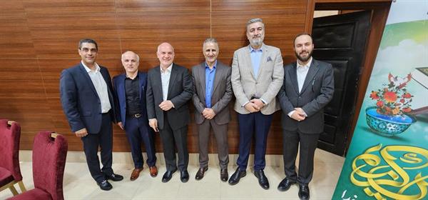 گزارش تصویری از فطاری 1402 هتل اوین 32